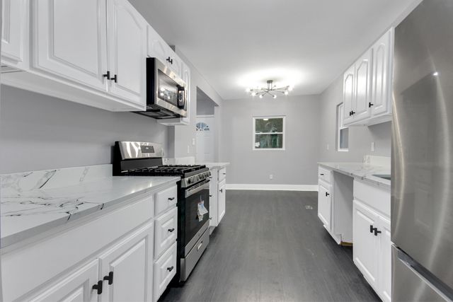 859 Fayette Street, Gary, IN 46403