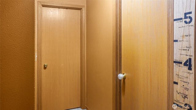 925 S 11th Avenue, Othello, WA 99344