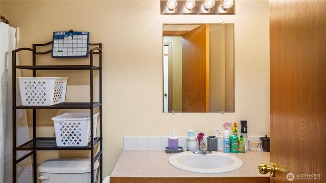 925 S 11th Avenue, Othello, WA 99344