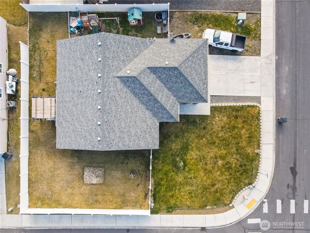 925 S 11th Avenue, Othello, WA 99344