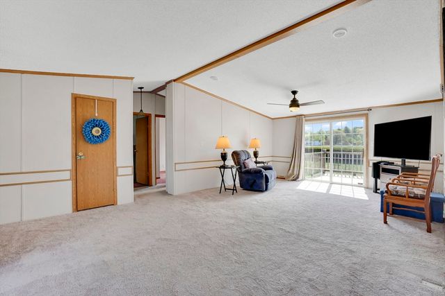 27 Somerset Rd, Chicopee, MA 01020