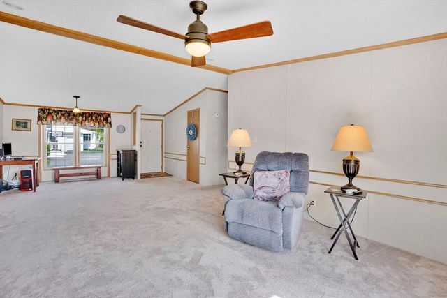 27 Somerset Rd, Chicopee, MA 01020