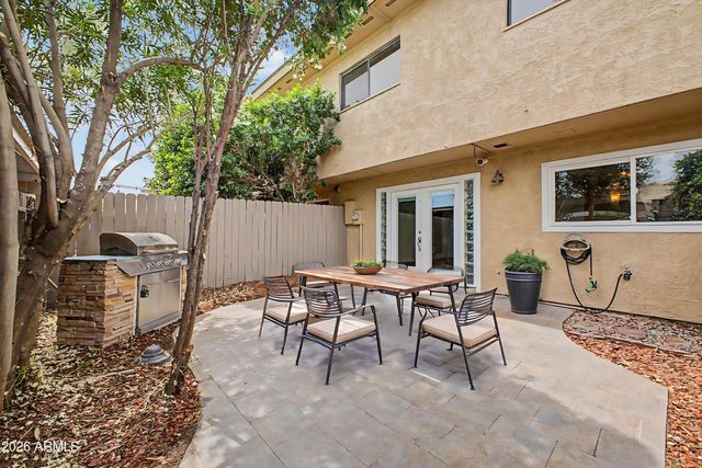 5943 N 83RD Street, Scottsdale, AZ 85250