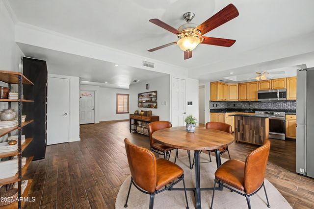 5943 N 83RD Street, Scottsdale, AZ 85250