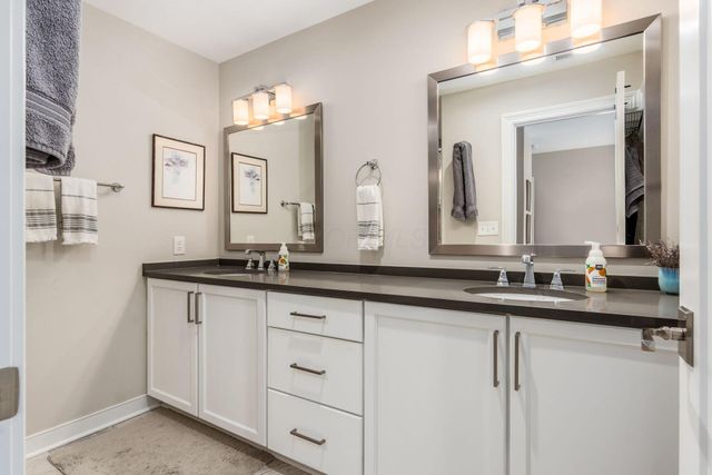 90 Normandy Avenue, TH66, Columbus, OH 43215