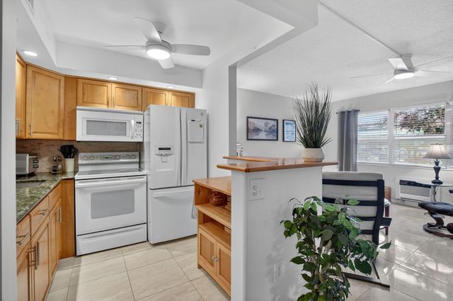 438 Tilford U, Deerfield Beach, FL 33442