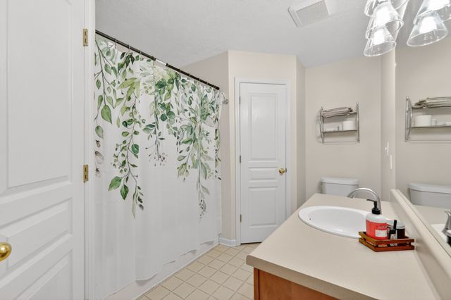 2613 Calais Ct, Murfreesboro, TN 37127