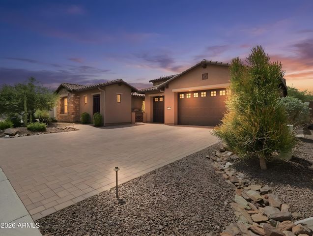 16637 W CATALINA Drive, Goodyear, AZ 85395