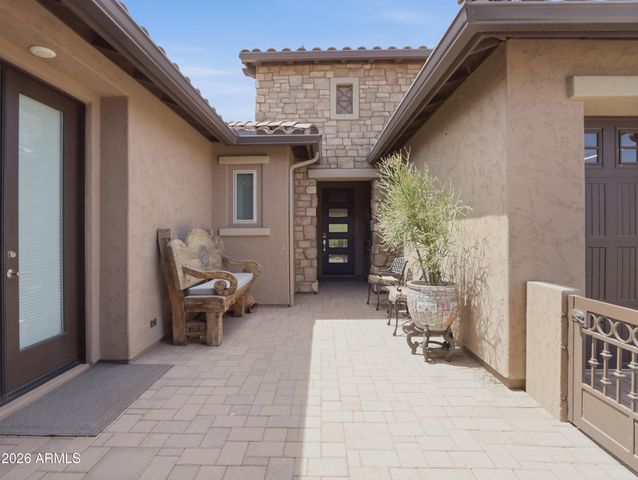 16637 W CATALINA Drive, Goodyear, AZ 85395
