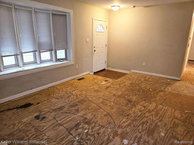 41314 Wessel Drive, Sterling Heights, MI 48313