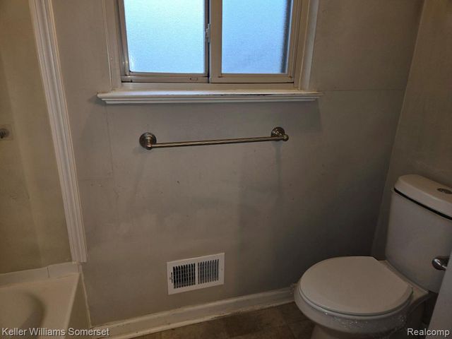 41314 Wessel Drive, Sterling Heights, MI 48313