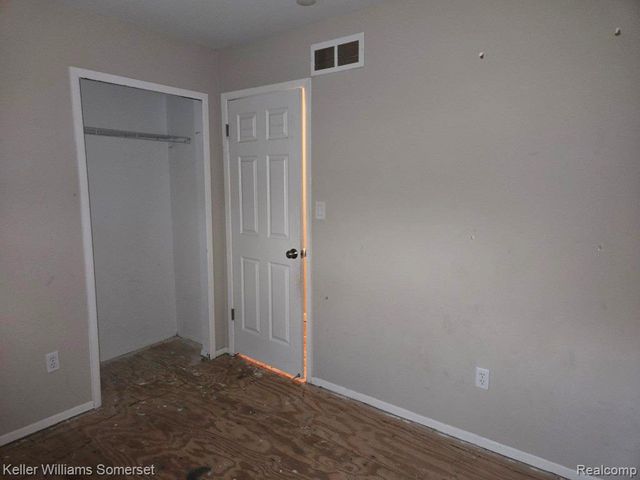 41314 Wessel Drive, Sterling Heights, MI 48313