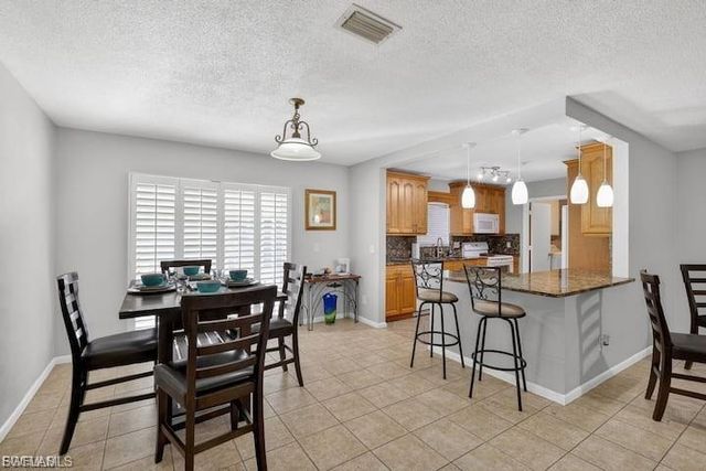211 S Lake DR, Lehigh Acres, FL 33936