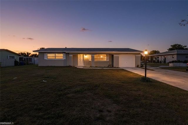 211 S Lake DR, Lehigh Acres, FL 33936