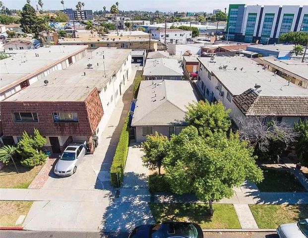 534 Hyde Park, Inglewood, CA 90302