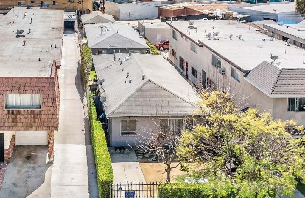 534 Hyde Park, Inglewood, CA 90302