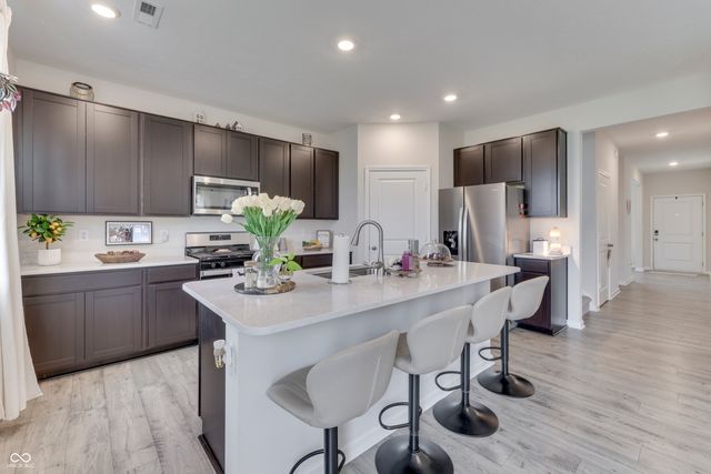 5906 Aleppo Lane, Greenwood, IN 46143