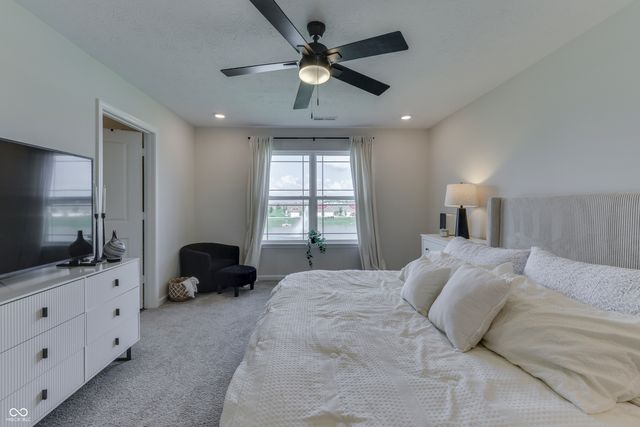 5906 Aleppo Lane, Greenwood, IN 46143