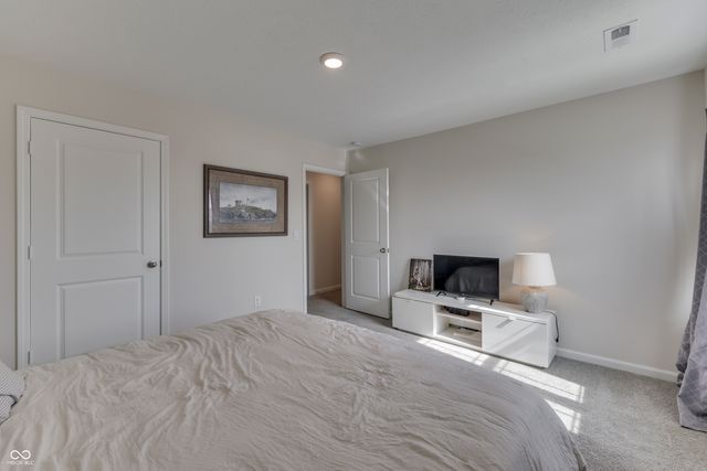 5906 Aleppo Lane, Greenwood, IN 46143