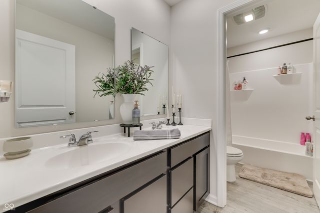 5906 Aleppo Lane, Greenwood, IN 46143