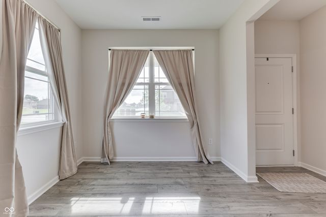 5906 Aleppo Lane, Greenwood, IN 46143