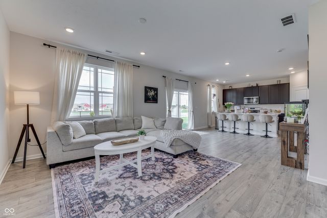 5906 Aleppo Lane, Greenwood, IN 46143