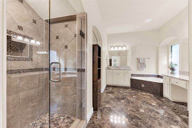 11920 Gladstone Court, Frisco, TX 75035