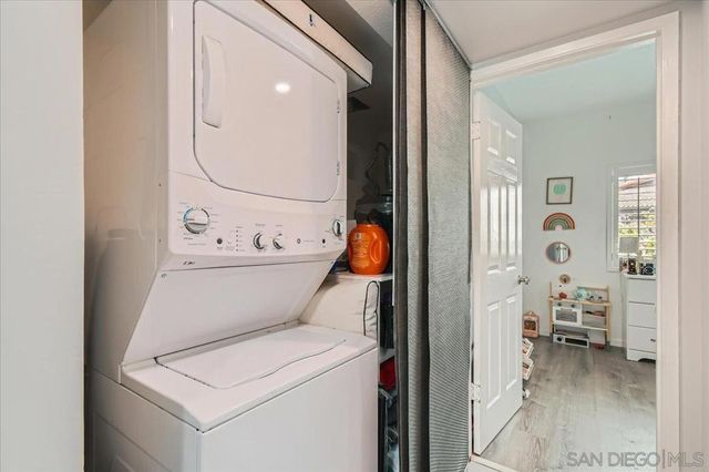 9840 Shirley Gardens Dr 8, Santee, CA 92071