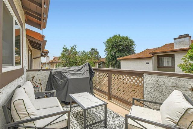 9840 Shirley Gardens Dr 8, Santee, CA 92071