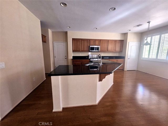 1822 Andrea, Palmdale, CA 93551