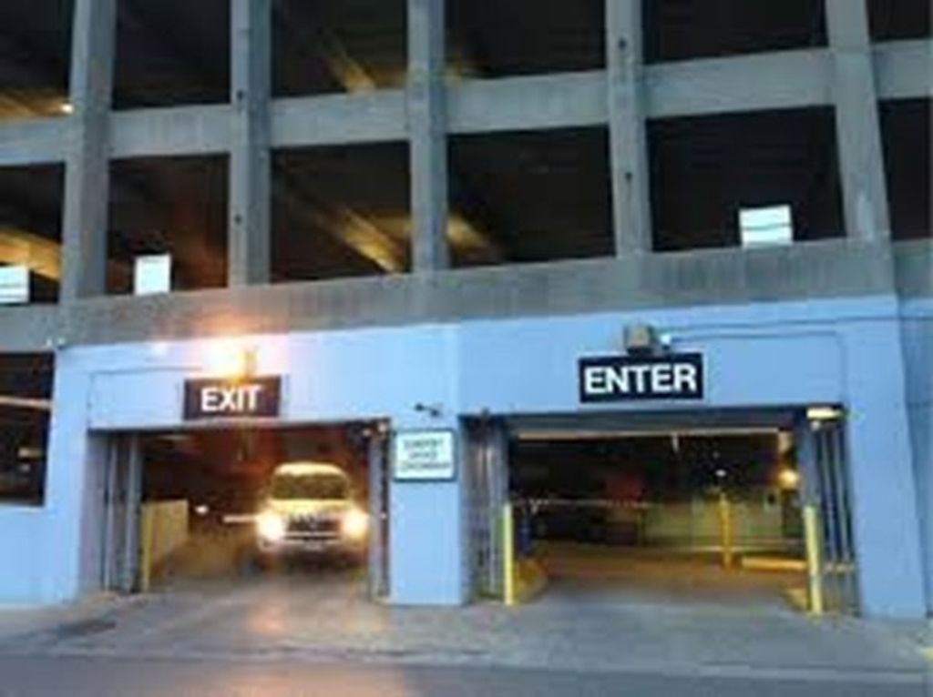 425 Newbury Street 210, Boston, MA 02115