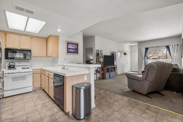 2003 Blackberry Circle, Oxnard, CA 93036