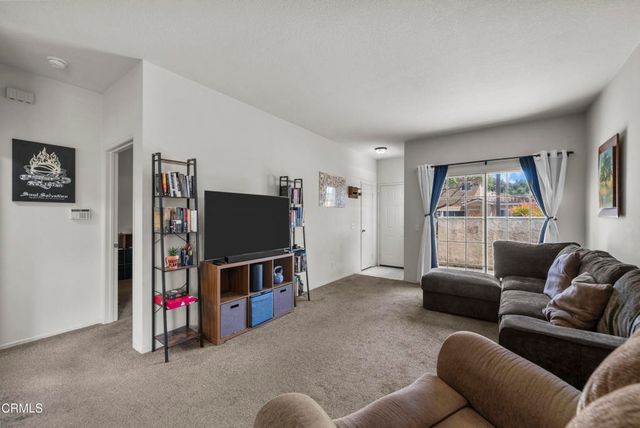 2003 Blackberry Circle, Oxnard, CA 93036