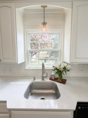 3137 Nevada Avenue S, Saint Louis Park, MN 55426