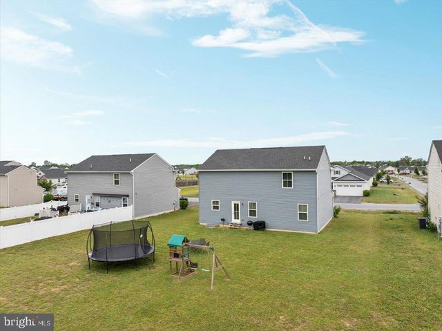416 SWITCHGRASS CT, Bunker Hill, WV 25413
