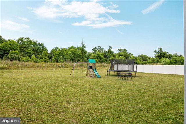 416 SWITCHGRASS CT, Bunker Hill, WV 25413