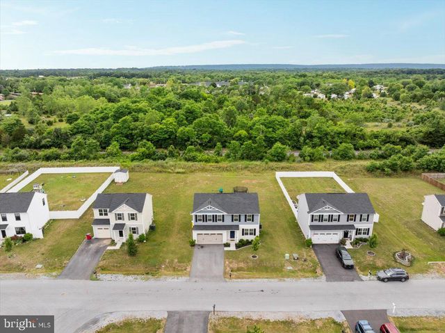 416 SWITCHGRASS CT, Bunker Hill, WV 25413