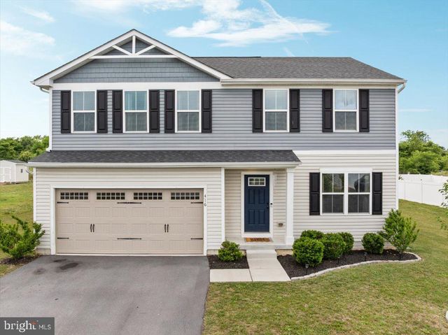 416 SWITCHGRASS CT, Bunker Hill, WV 25413