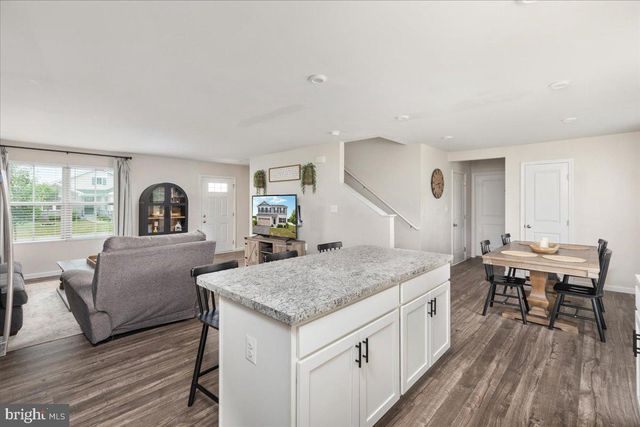 416 SWITCHGRASS CT, Bunker Hill, WV 25413