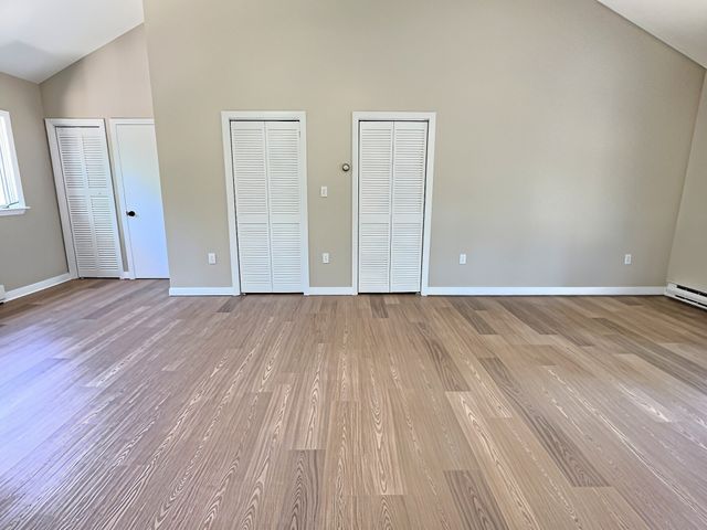 14 Milford St, Plymouth, MA 02360