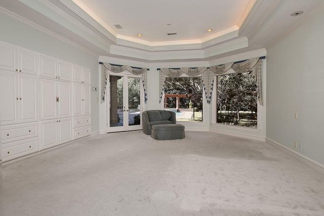 2 Wexford Court, Houston, TX 77024