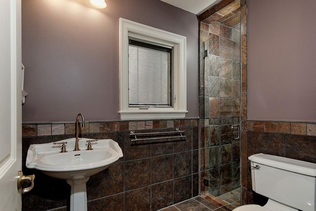 2 Wexford Court, Houston, TX 77024