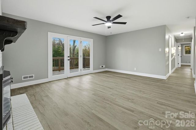 415 Kimmswick Road, Charlotte, NC 28214