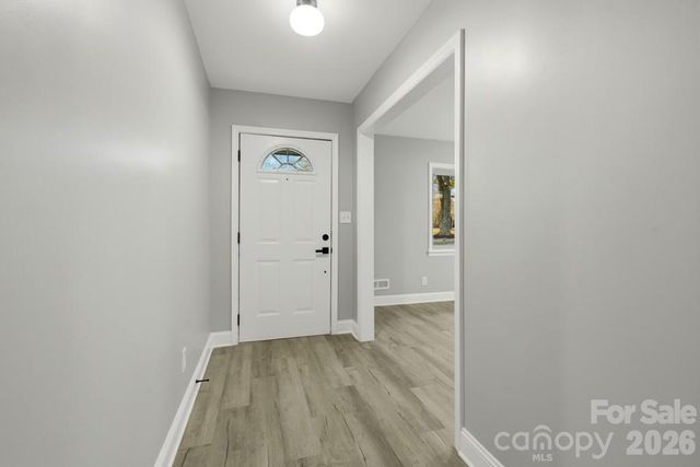 415 Kimmswick Road, Charlotte, NC 28214