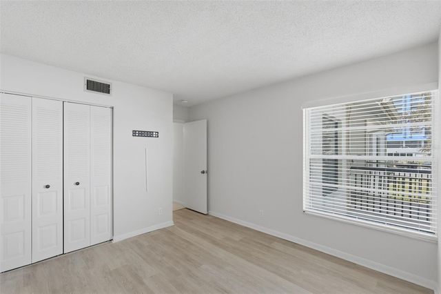 6210 SUN BOULEVARD 211, St Petersburg, FL 33715