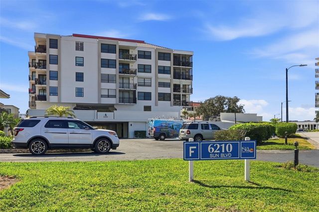 6210 SUN BOULEVARD 211, St Petersburg, FL 33715