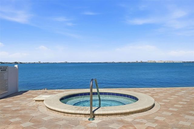 6210 SUN BOULEVARD 211, St Petersburg, FL 33715