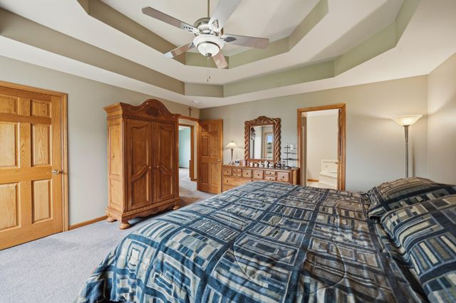 8620 W 92nd Lane, St. John, IN 46373