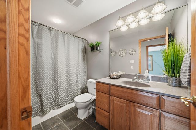 8620 W 92nd Lane, St. John, IN 46373