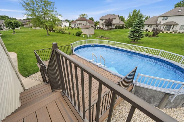 8620 W 92nd Lane, St. John, IN 46373